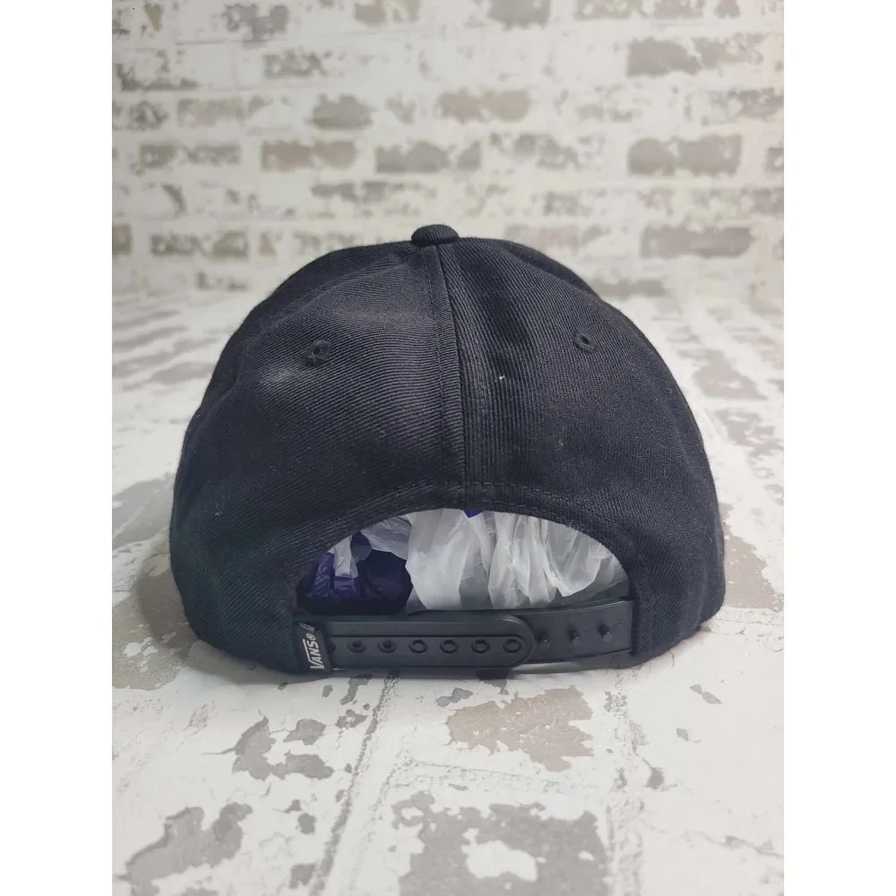 2944 Vans Snap Back Hat‎ Gray/Black